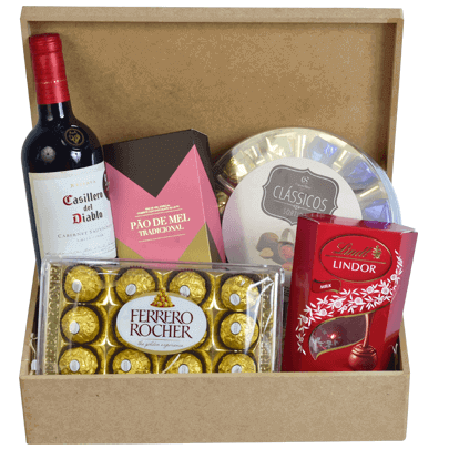 Cesta de Chocolate e Vinho