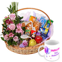 Cesta Caf� da Manh� e Flores Para Anivers�rio